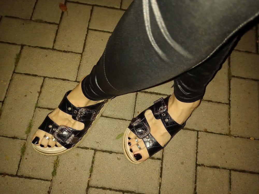 sexy feet and sexy platform sandals #6