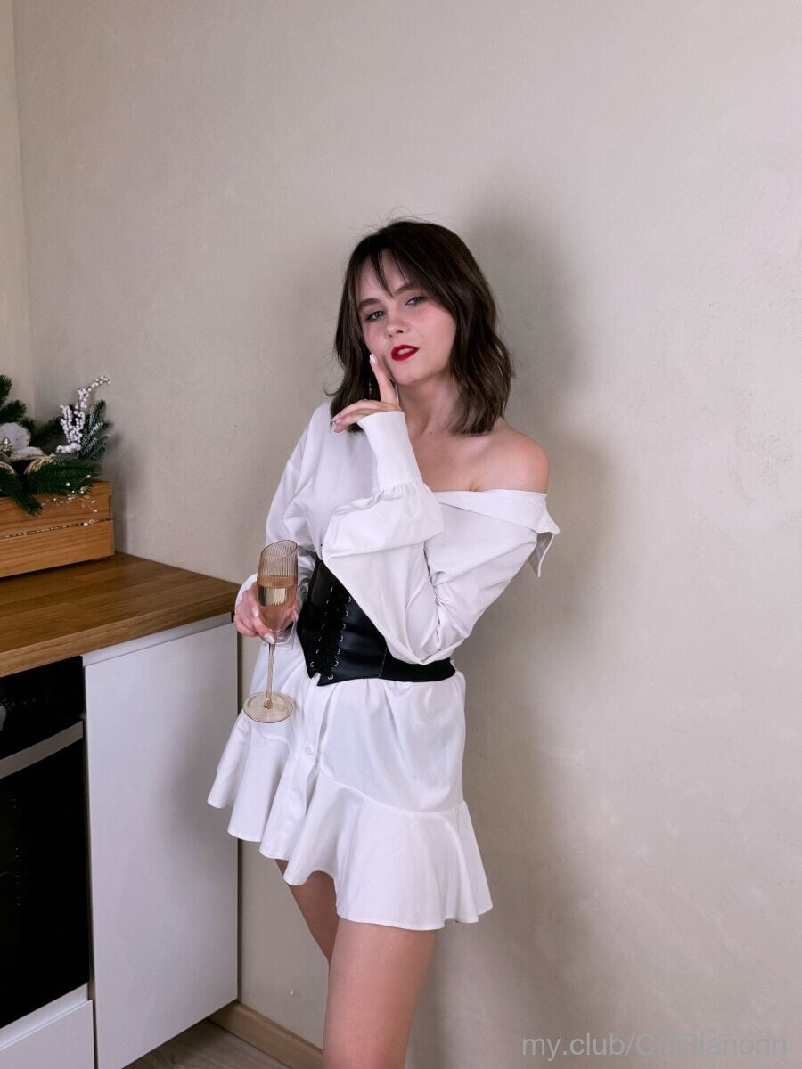 Ciri Free Photos #9