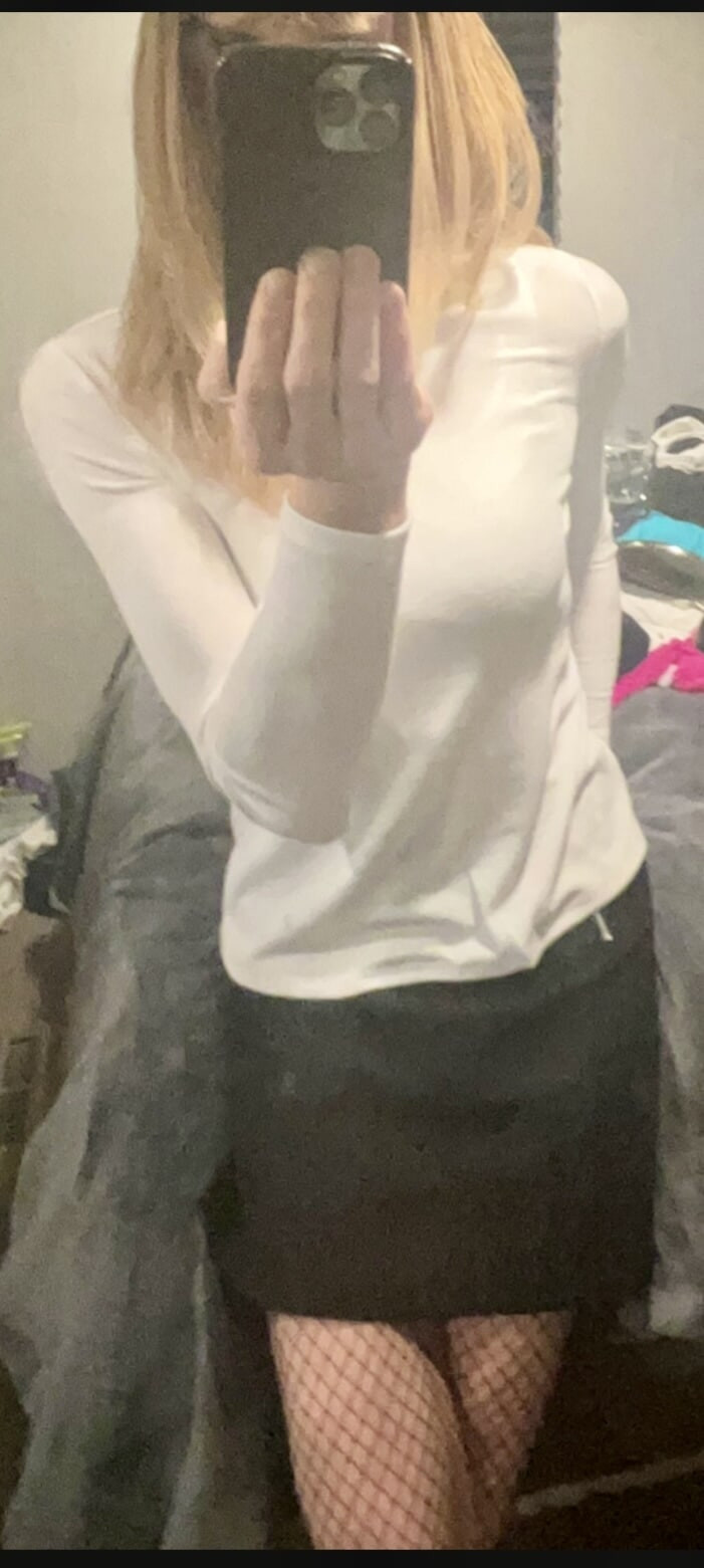 How do I look? #12