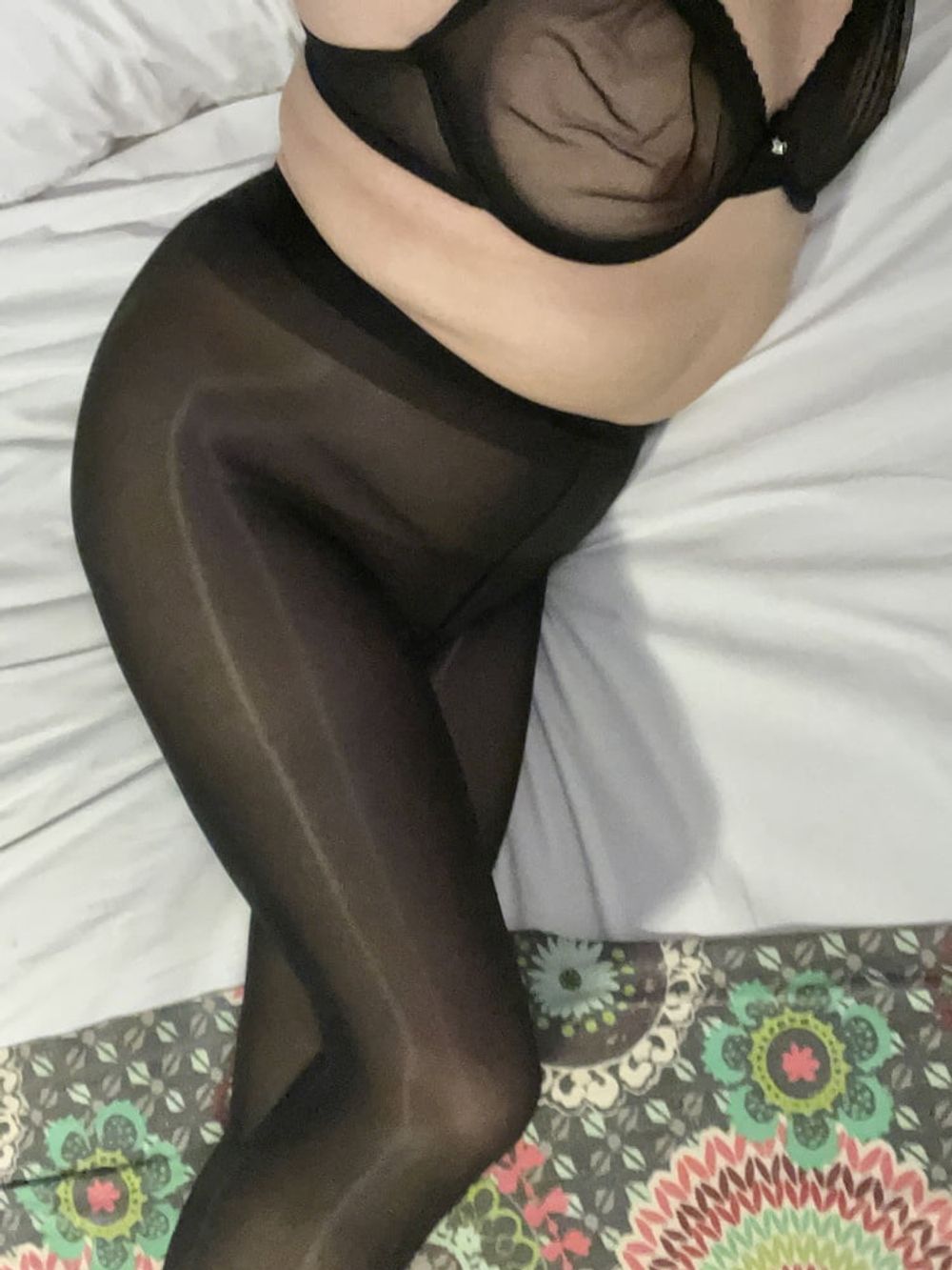 Shiny pantyhose’s and no panties on