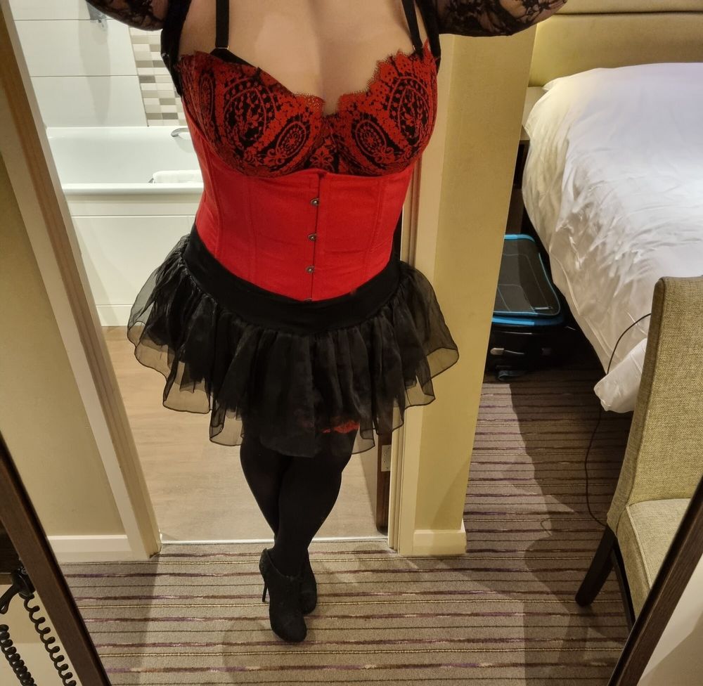 Crossdressing in matching bra and frenck knickers