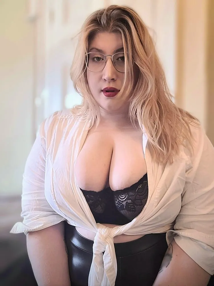 BBW Elisa Mae