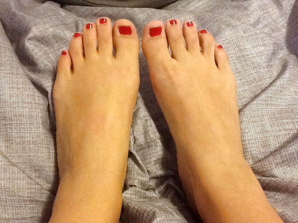 Manicured toes by request :)