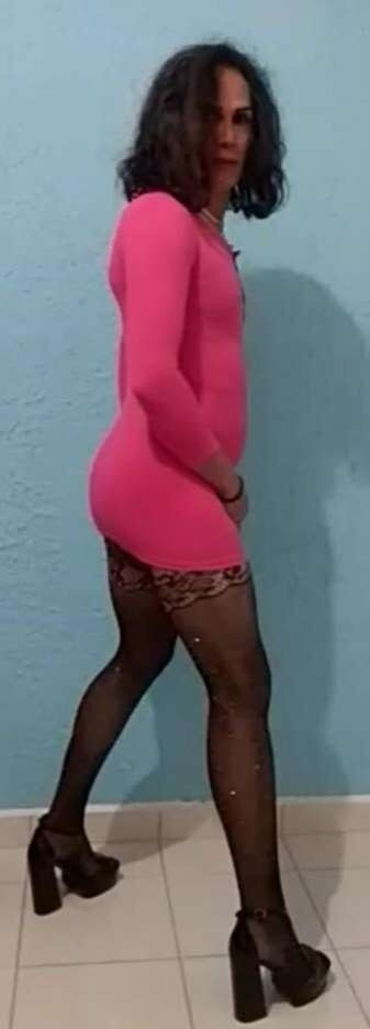 ven a divertirte conmigo