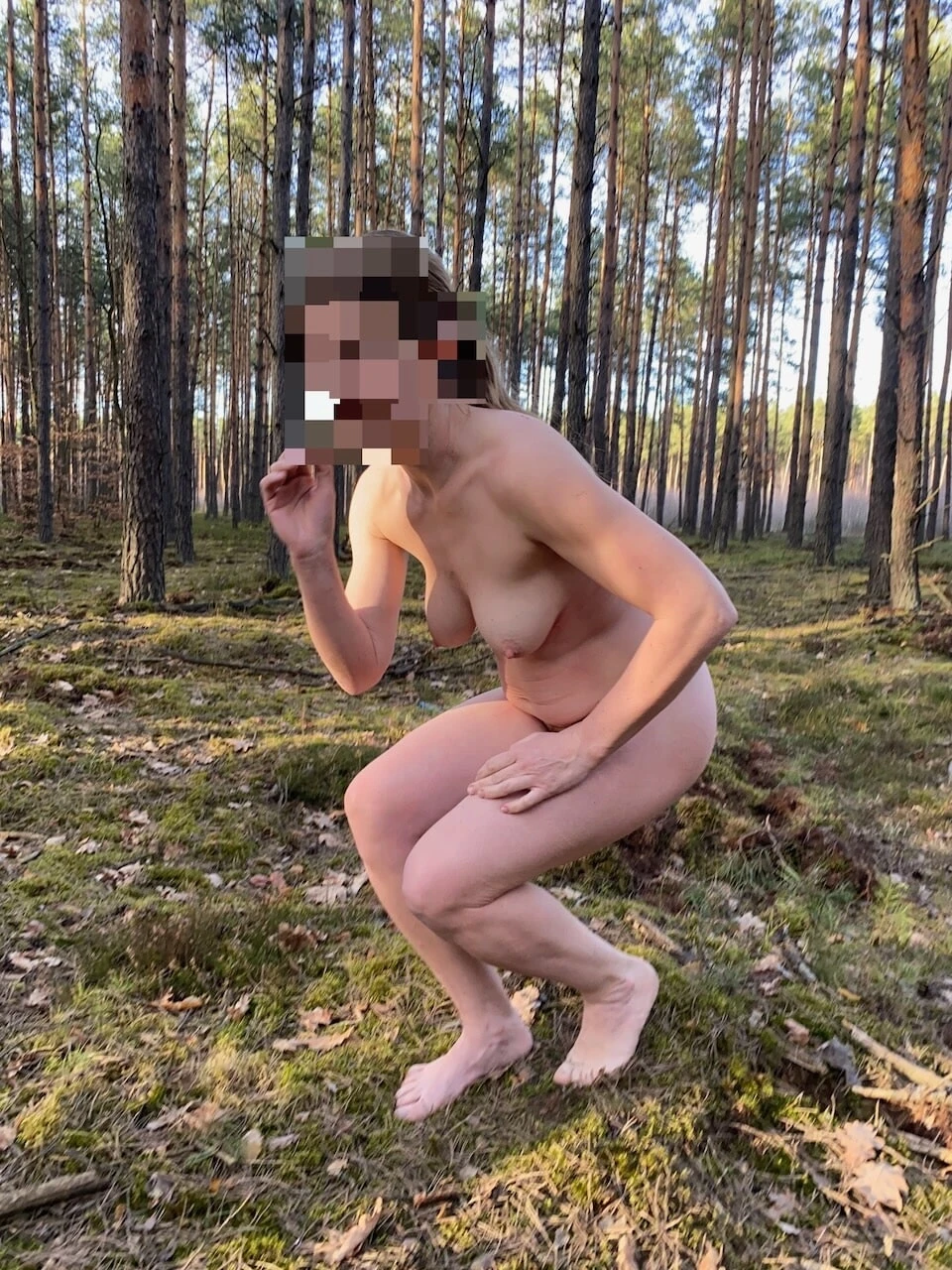 Forest gem, satisfied only twice a month. #25