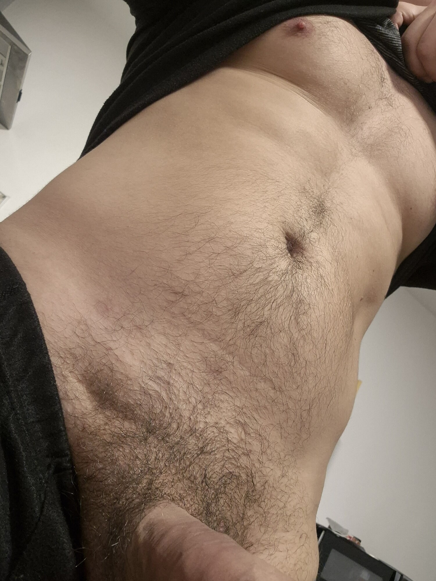 Montrer les abdominaux 