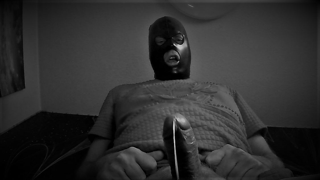 The man with the latex mask #4