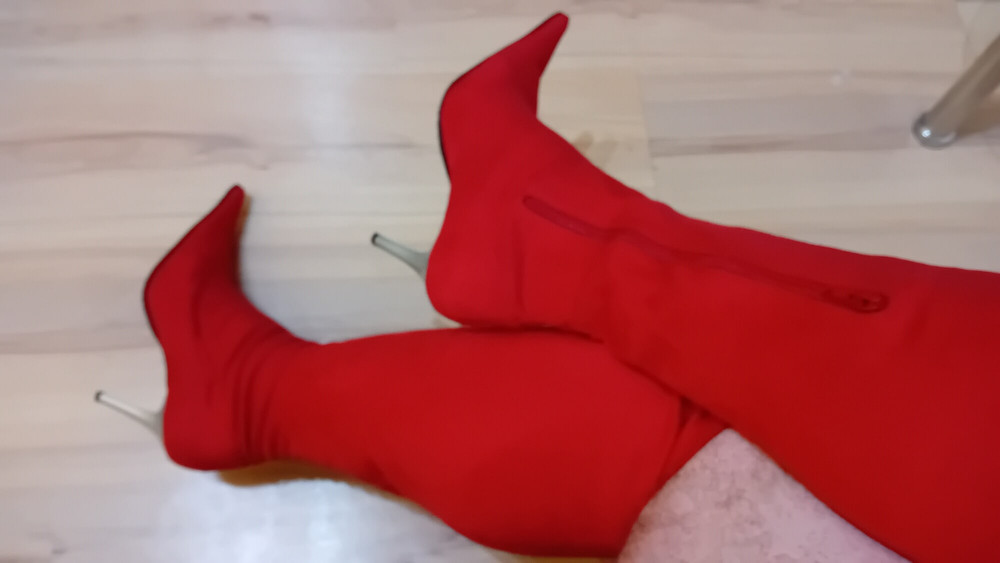 Crossdresser In Sexy Red Suede Pointed Toe High Heels Boots #6