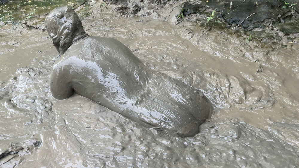 SHOT : MUD BONDAGE #9