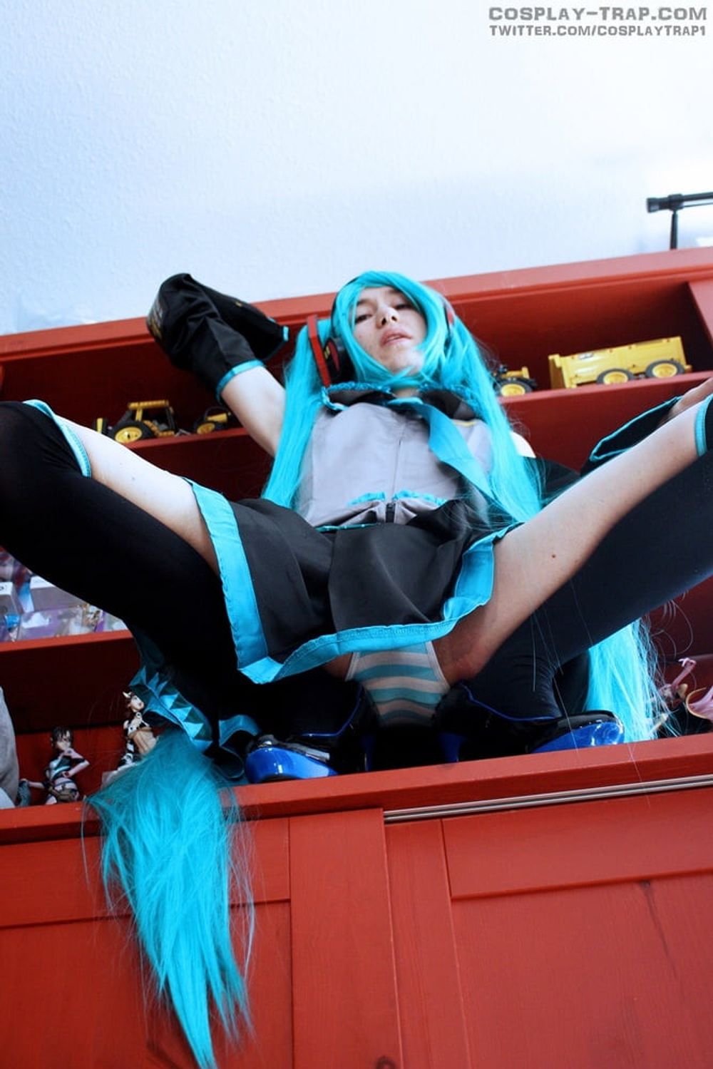  Crossdress cosplay Miku on top #4