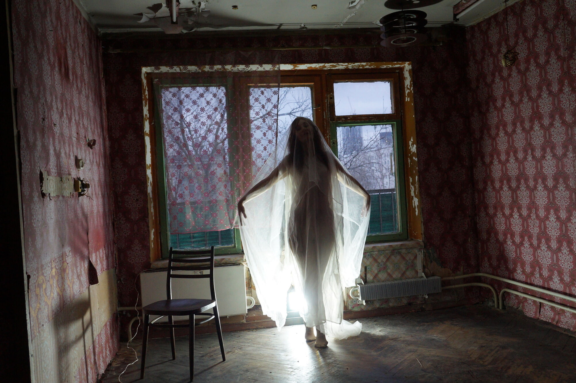 Ghost in a-maj in abandoned House #19