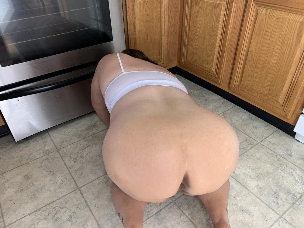 Sexy BBW Kitchen Slut #4