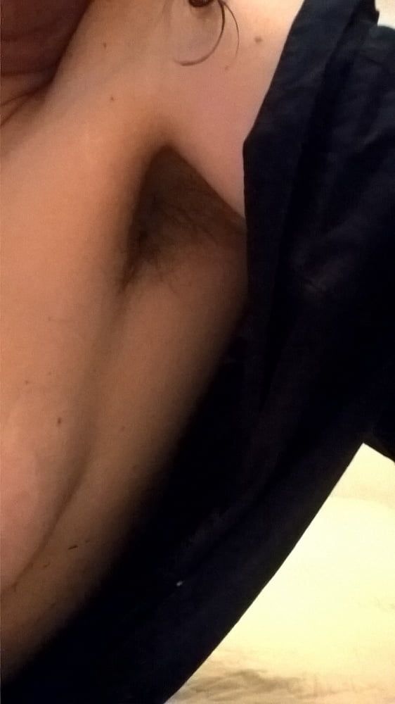 Hairy JoyTwoSex - Horny Selfies On Bed #28