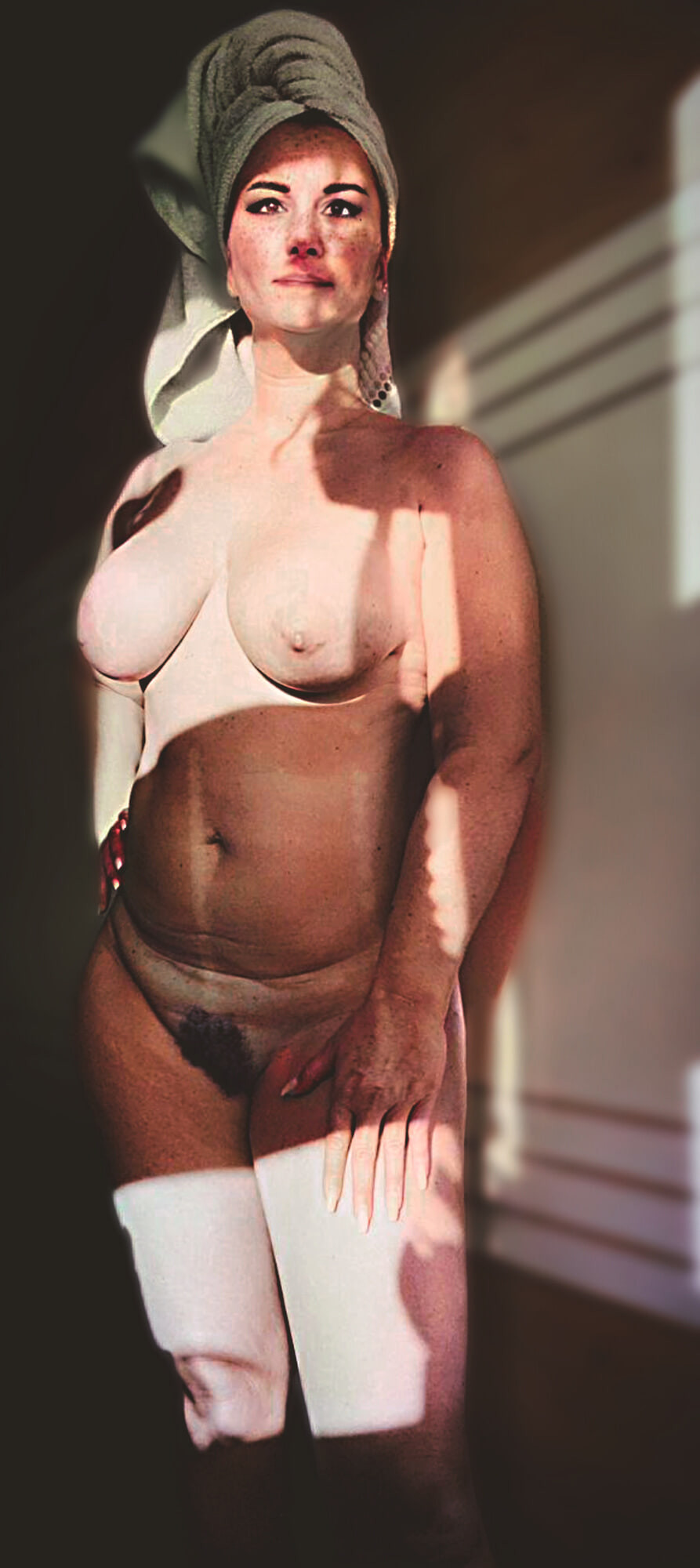 Me, myself, I - HotwifeMaxi #6