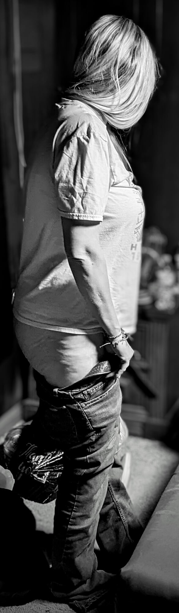 B&W HouseWhore #32