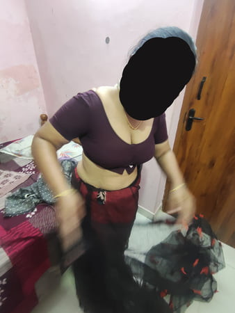 Desi Indian Housewife new sex pics