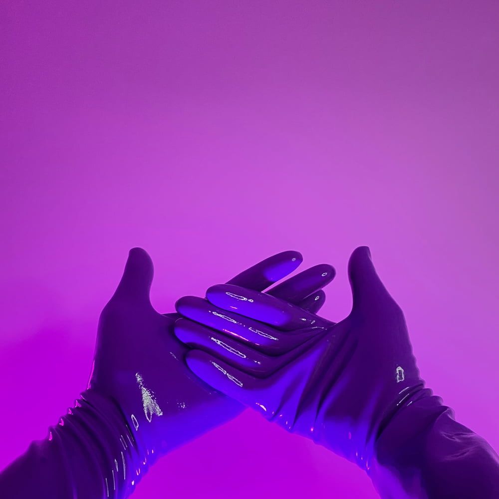 #LatexSeries 02 - Study - Gloves #9