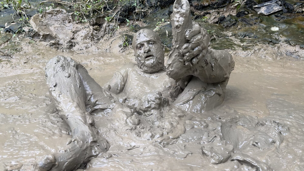 SHOT : MUD BONDAGE #16