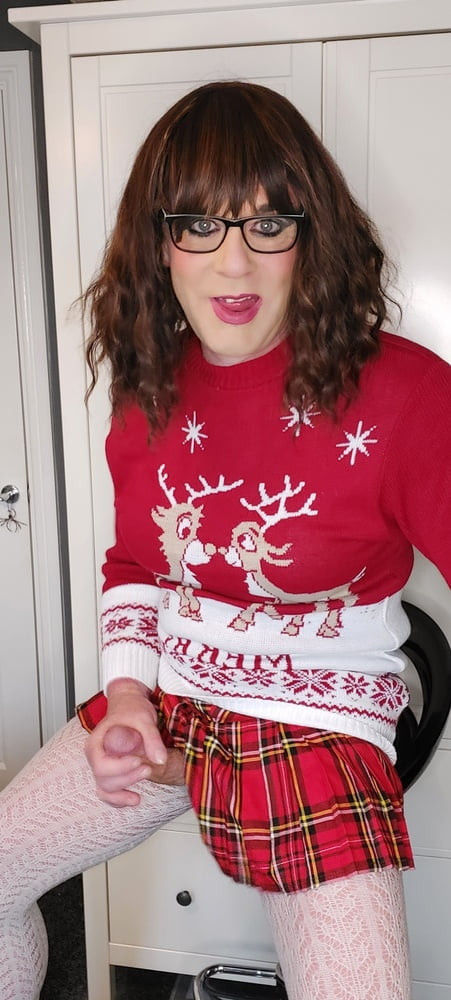 crossdressing juniper beri xmas #47