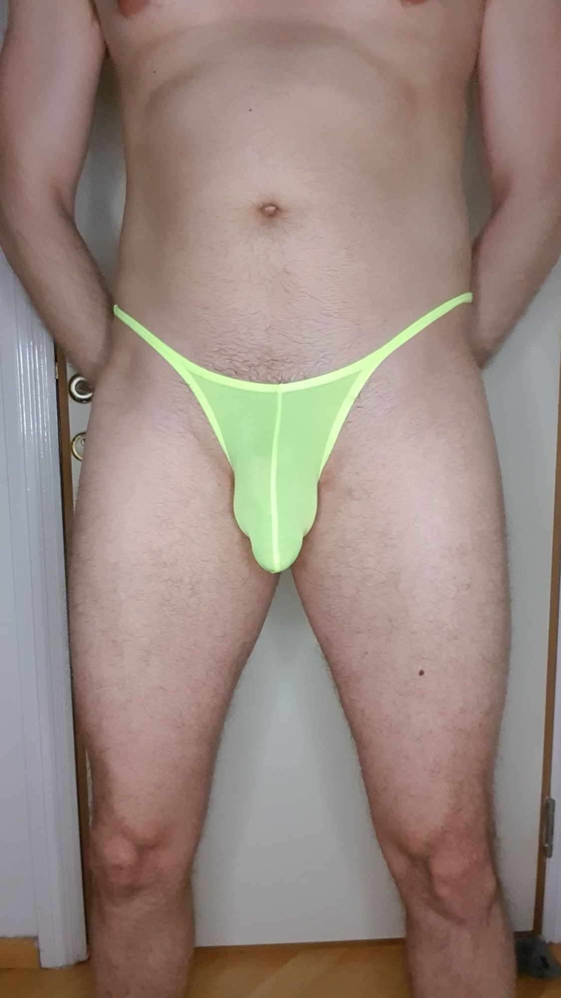 Oiled Bulge in yellow briefs #40