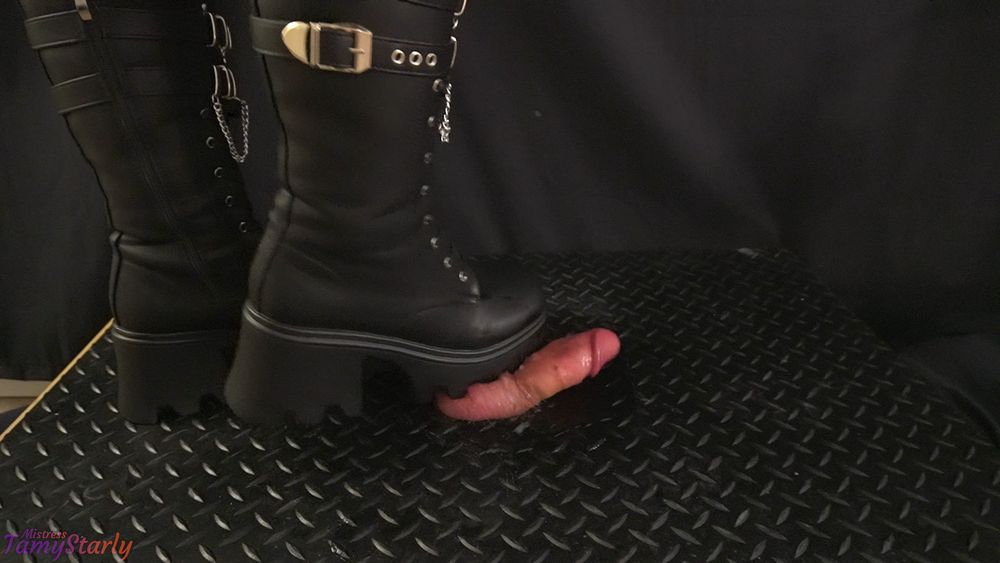 CHUNKY PLATFORMS HARD BOOTJOB #6