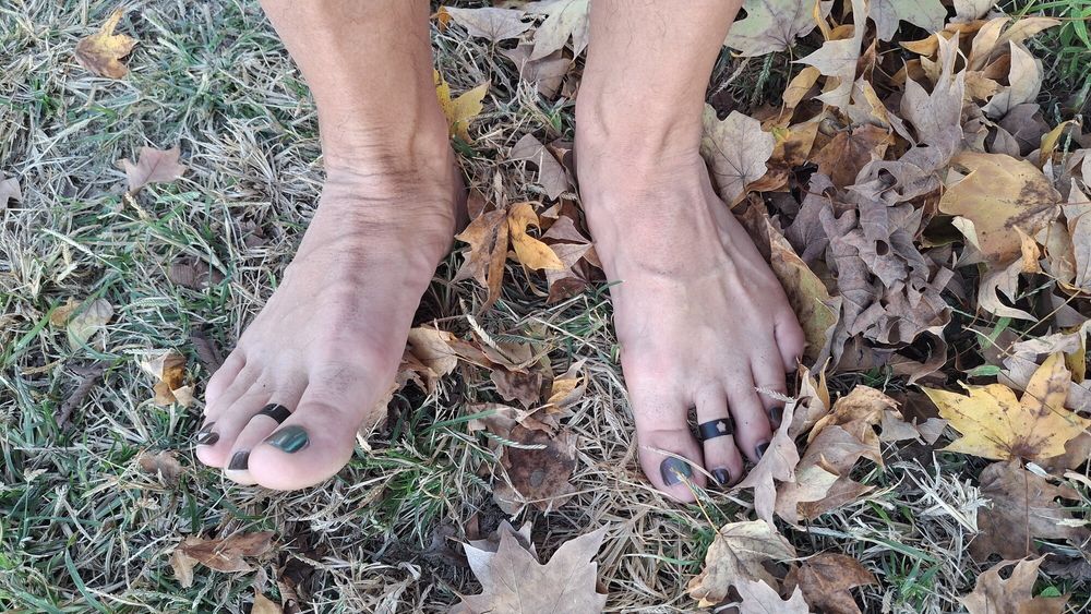 Feet in the leaves #16