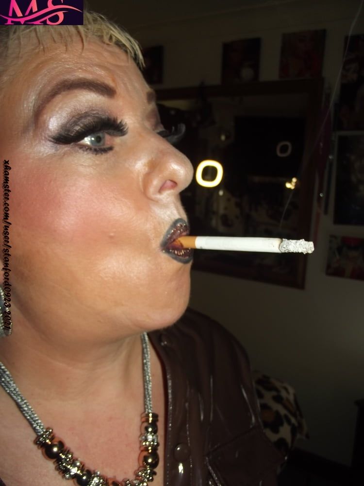 WHORE WHO LOVES SMOKING SEX #50