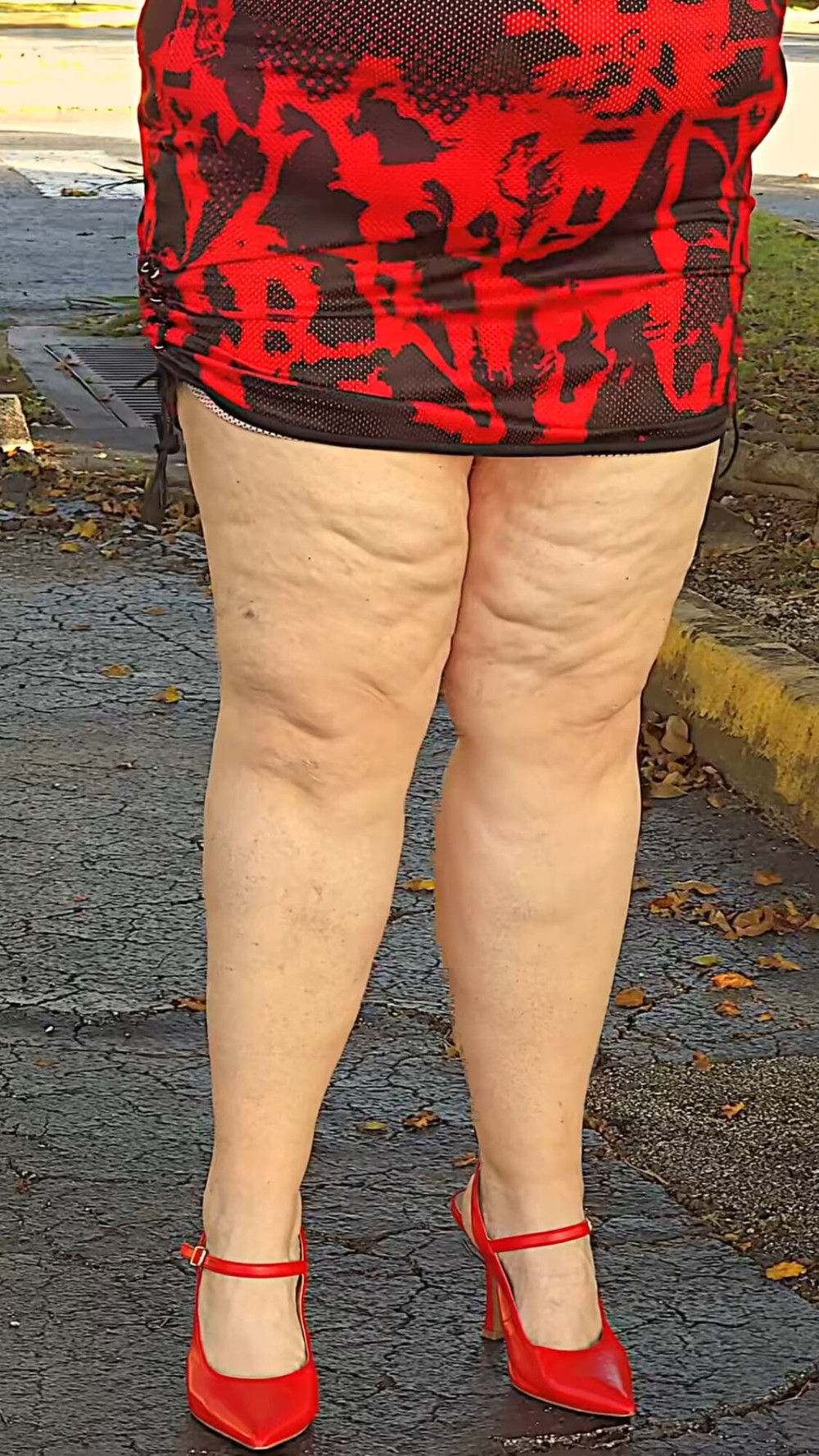 Big fat woman showing off her perfect pussy close up, SSBBW  #47