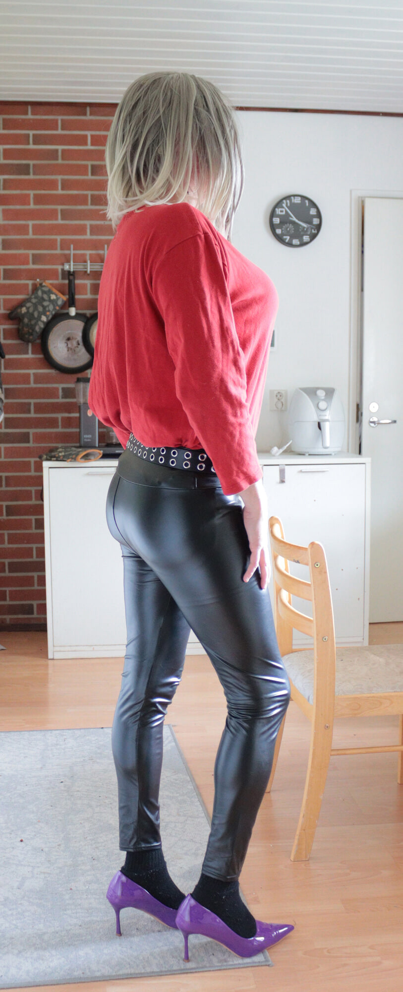Me in sexy leather pants