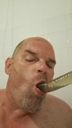 The slut hast to suck...