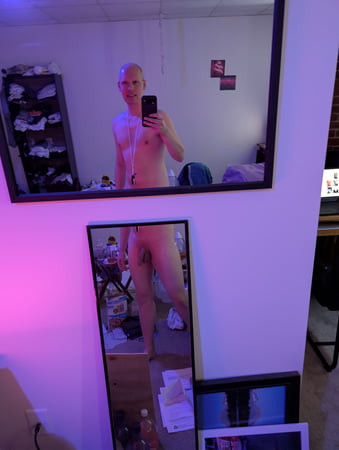 المطر حاد مثل الإبر تصرخ-