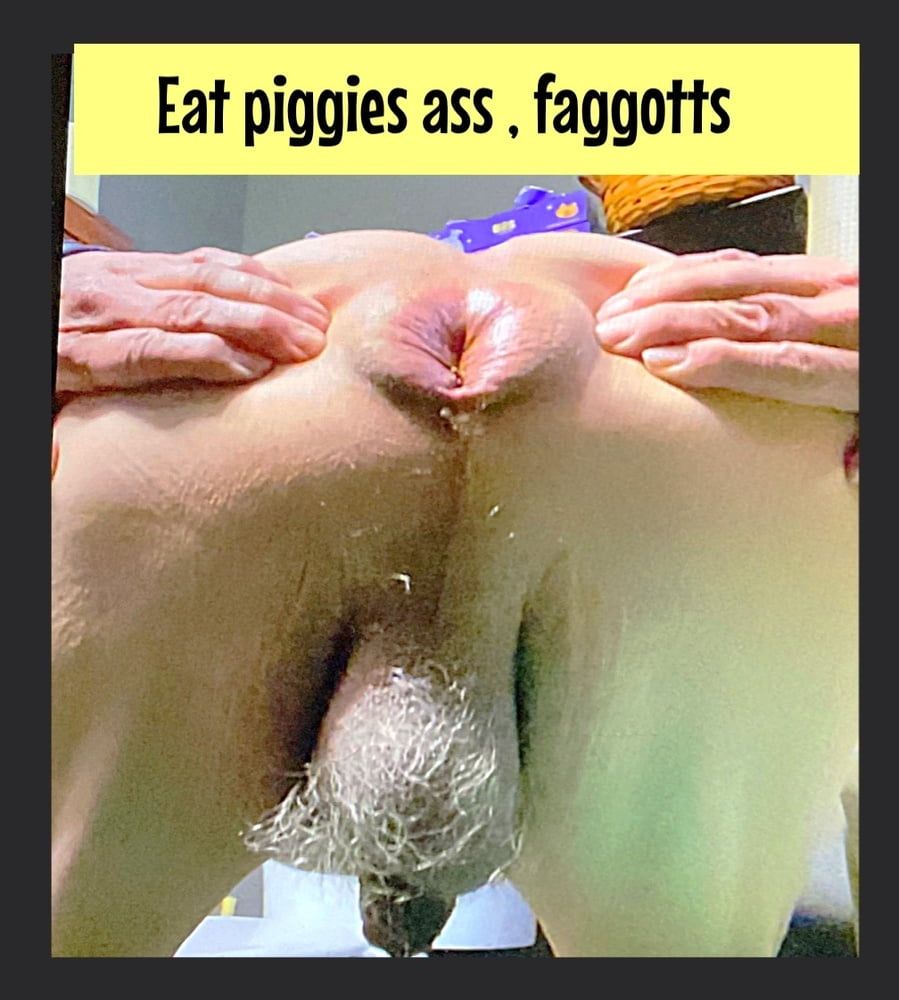 Eat piggies ass