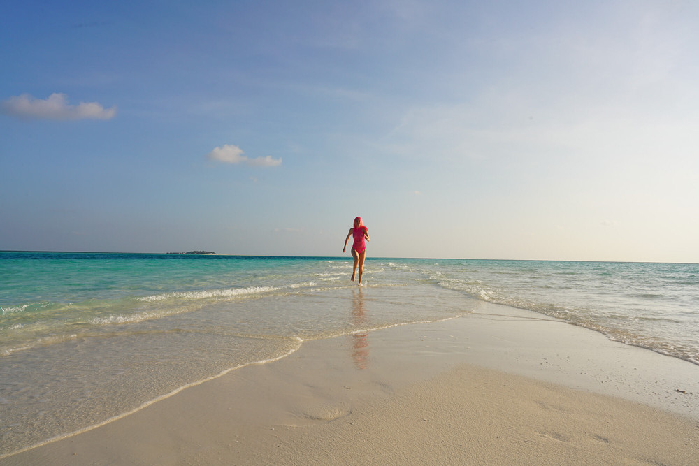 Vicky on the beach #41