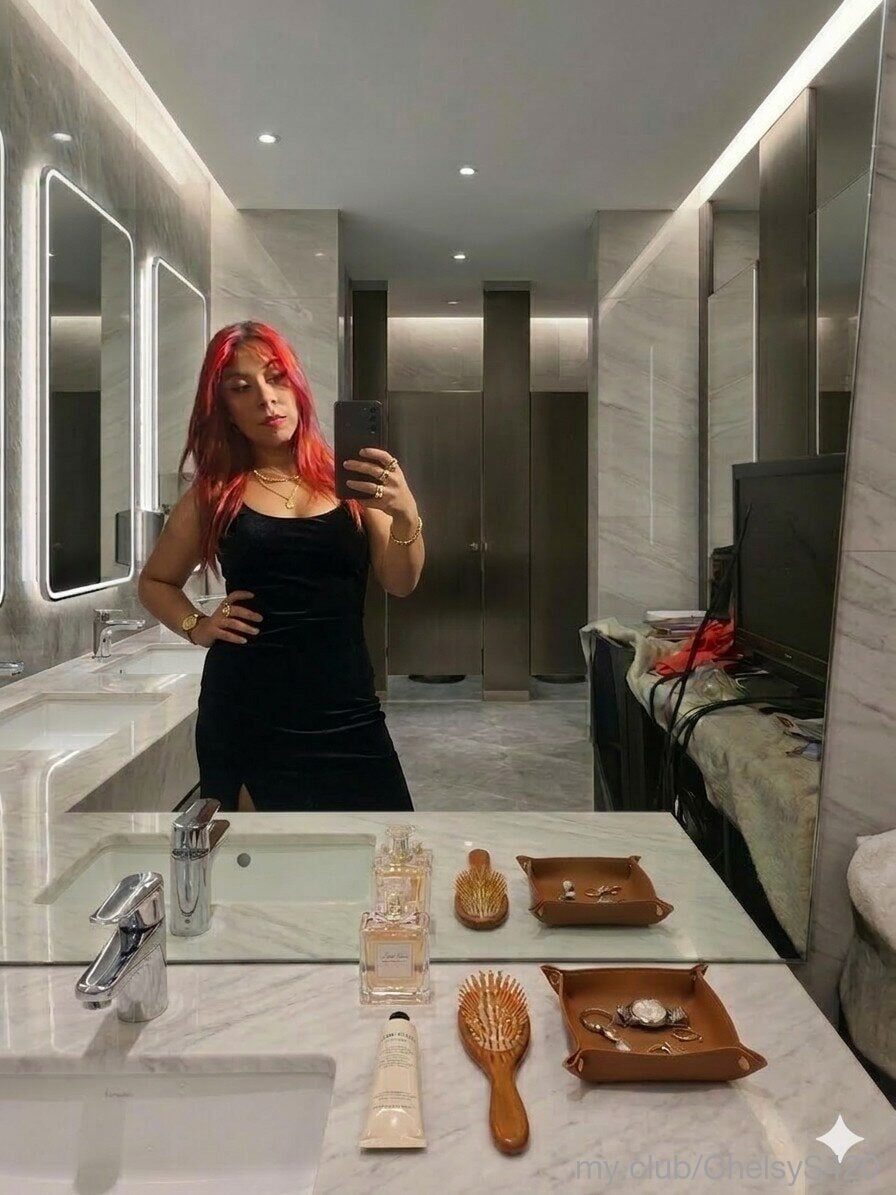 ChelsyS18  Free Photos