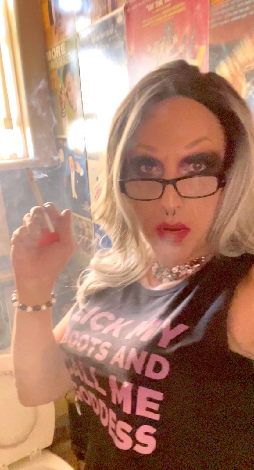 Trans Goddess Smoking Fetish #37