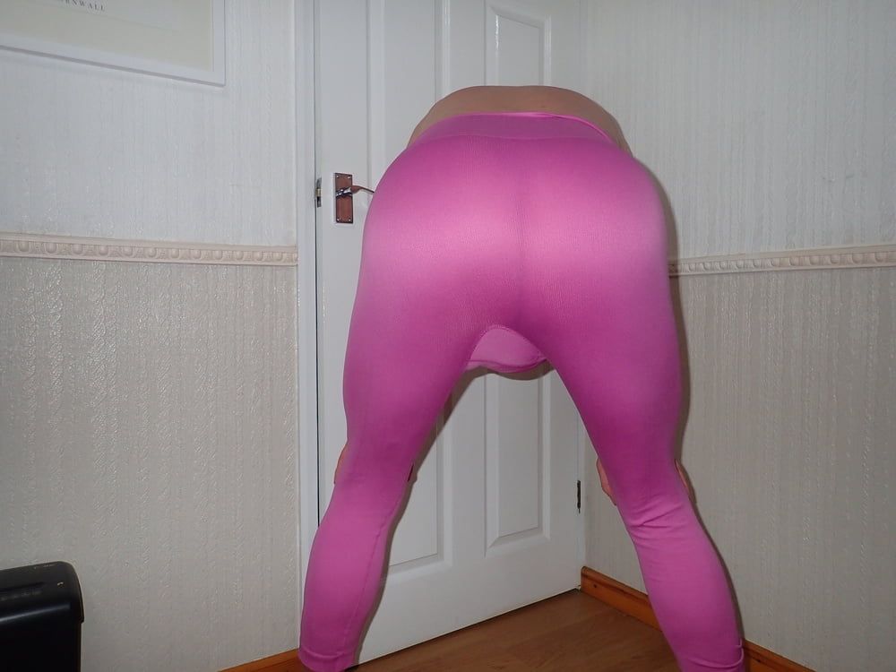 my pink leggings