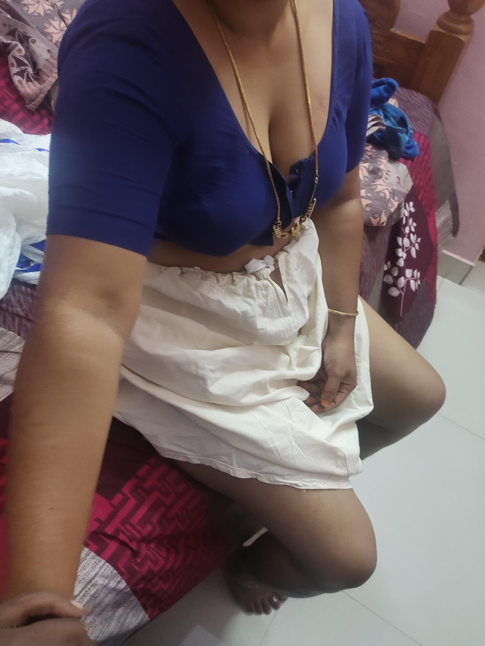 Juicy tits housewife sreeja sexy fucking pics #5