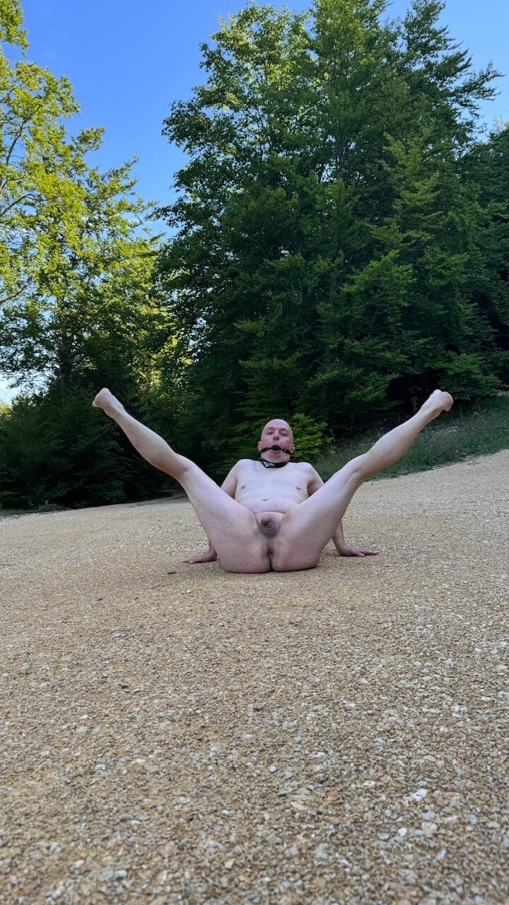 Christoph Straubinger  naked in dust - pathetic dog #43