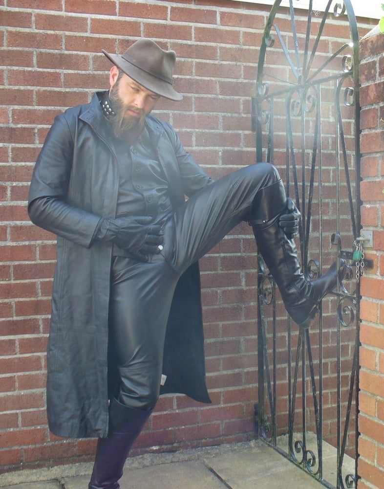Leather Master outdoors in leather coat and boots #6