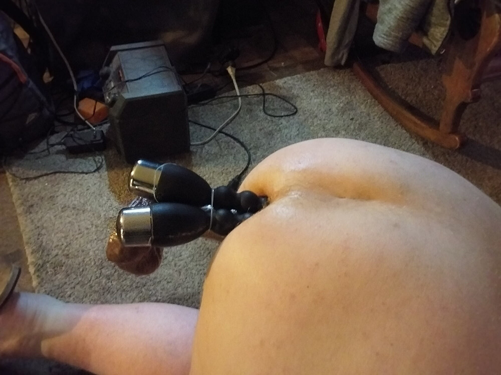 Butt && feet slut #20