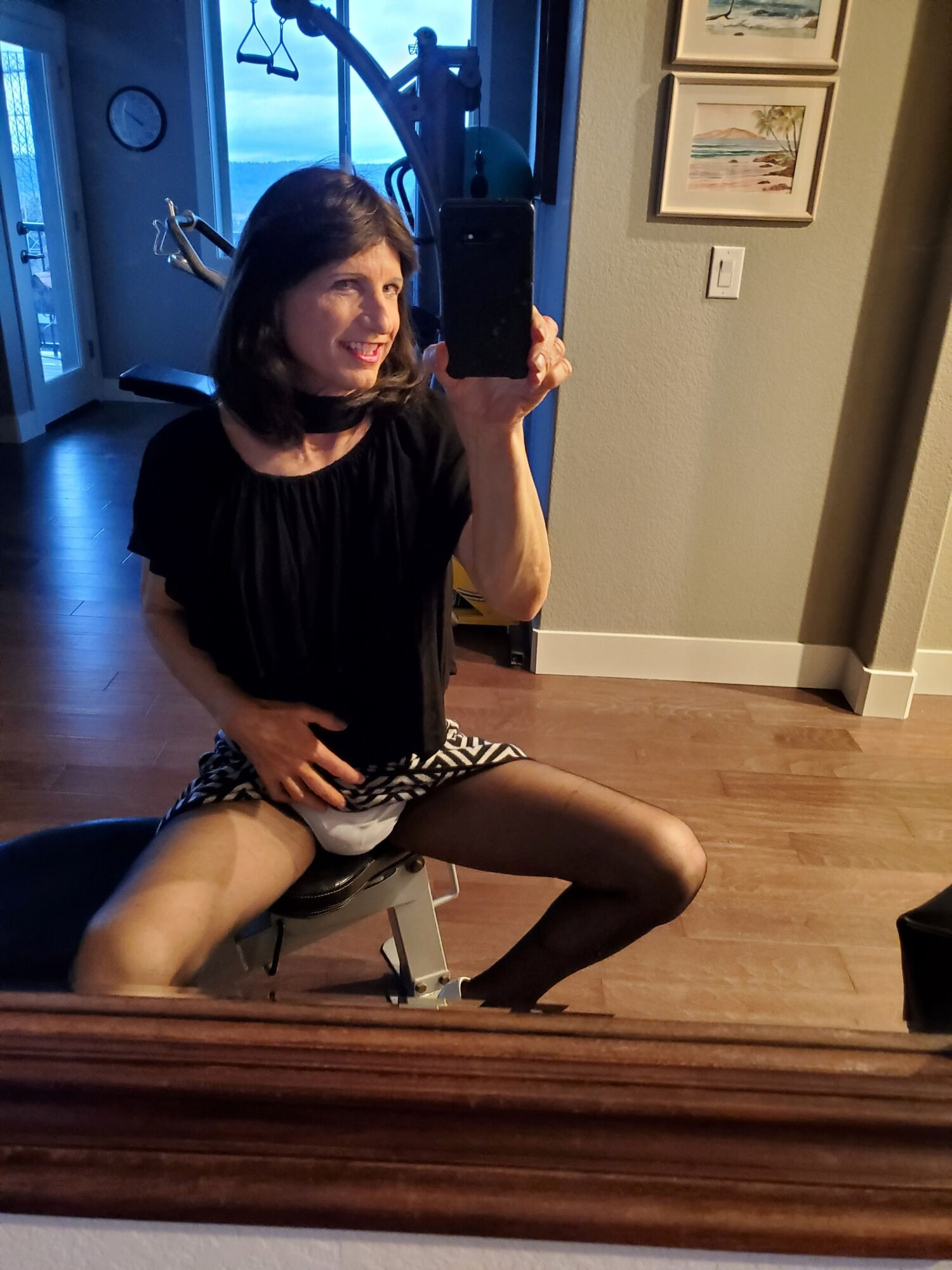 Black and White mini skirt #37