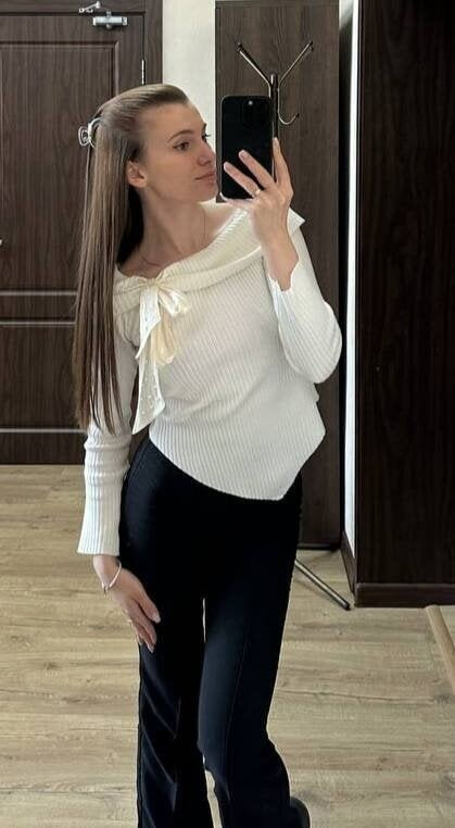 Lola Free Photos #17