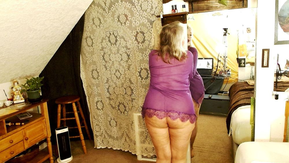 Thick and Curvy Mature Dawn showing off pantyhose #12