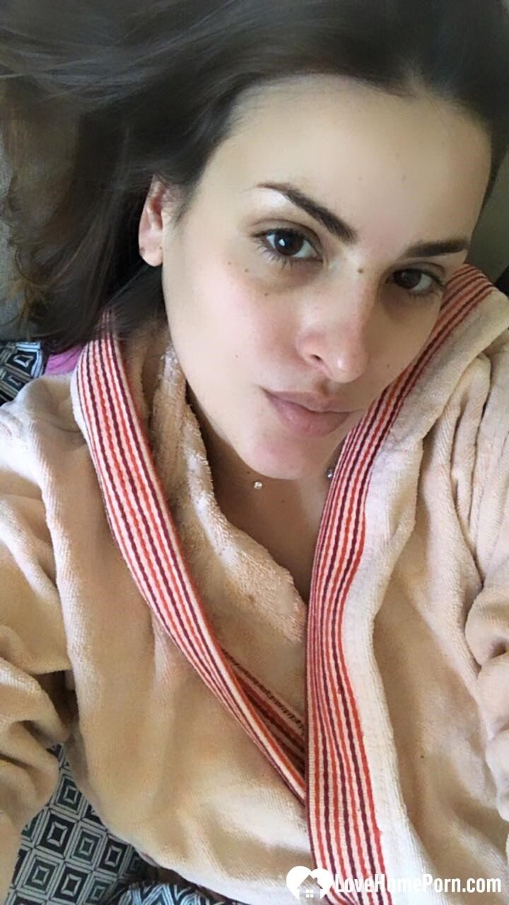 Natural beauty shares some of her selfies #16