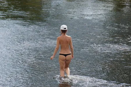 nude in rivers water         