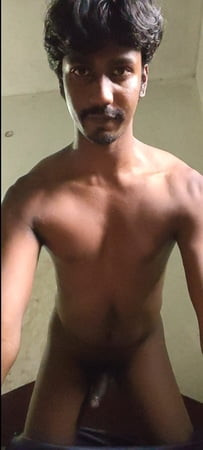 I love to share my hot pictures with everyone 