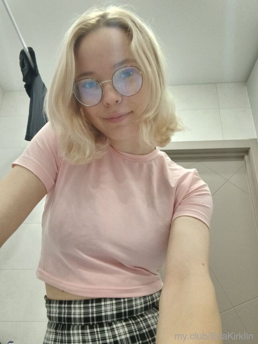 Charliе Free Photos #12