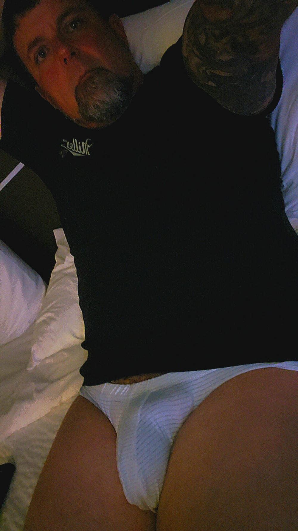 Another day, another cock rub #34