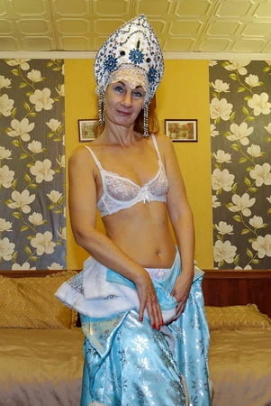 erotic snowmaiden         