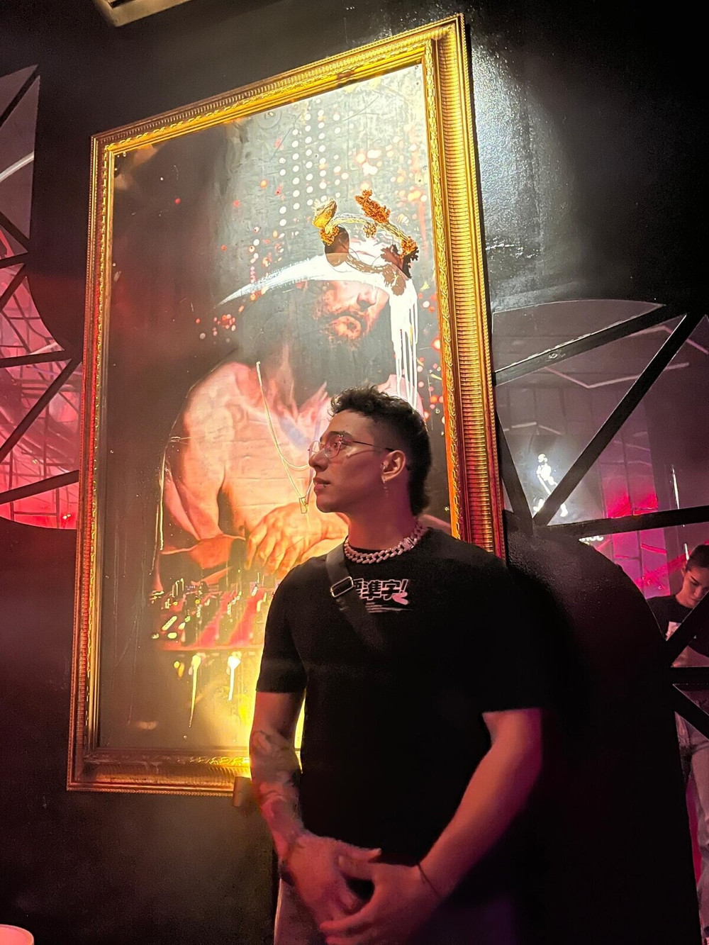 Apolo Burton Free Photos #3